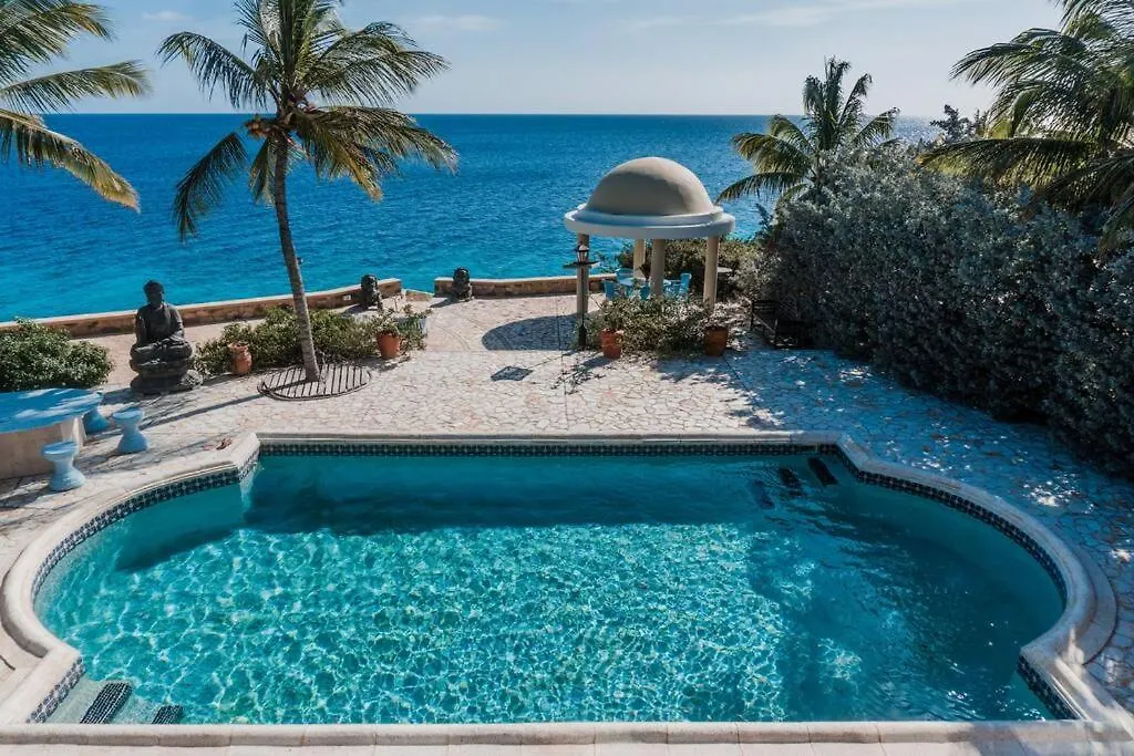 Oceanfront Home 45A Kralendijk Villa